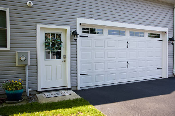 24/7 Emergency Garage Door Roller Replacement experts in Alamance, NC